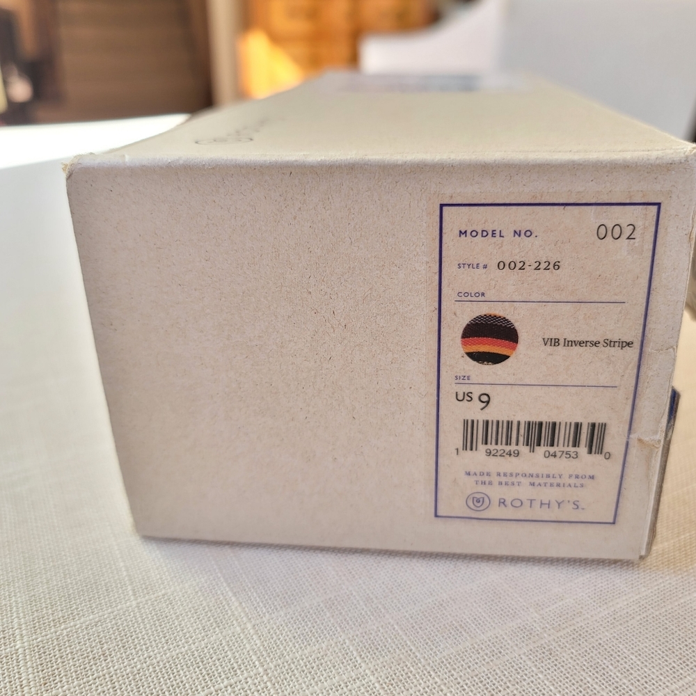 New! Rothy’s sz 9 VIB Inverse Stripe Points Flats NIB - Picture 9 of 9